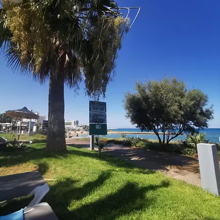 Apartment Relax By The Sea Protaras