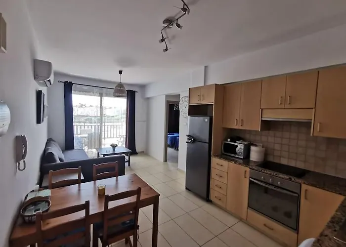 Relax By The Sea Lejlighed