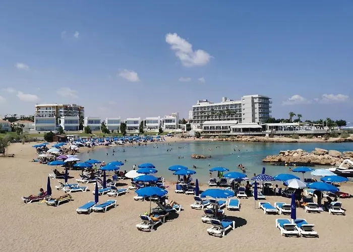 Relax By The Sea Lejlighed *