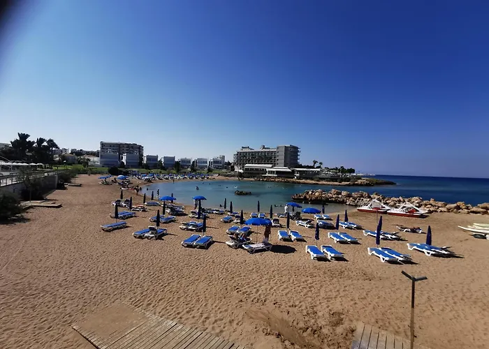 Relax By The Sea * Protaras